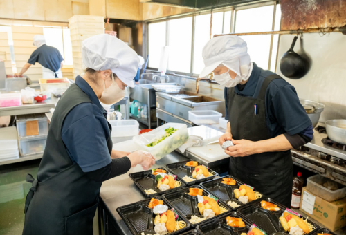 仕出し弁当の製造・販売